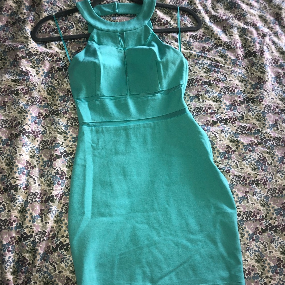 GUESS Dress - Picture 6 of 6